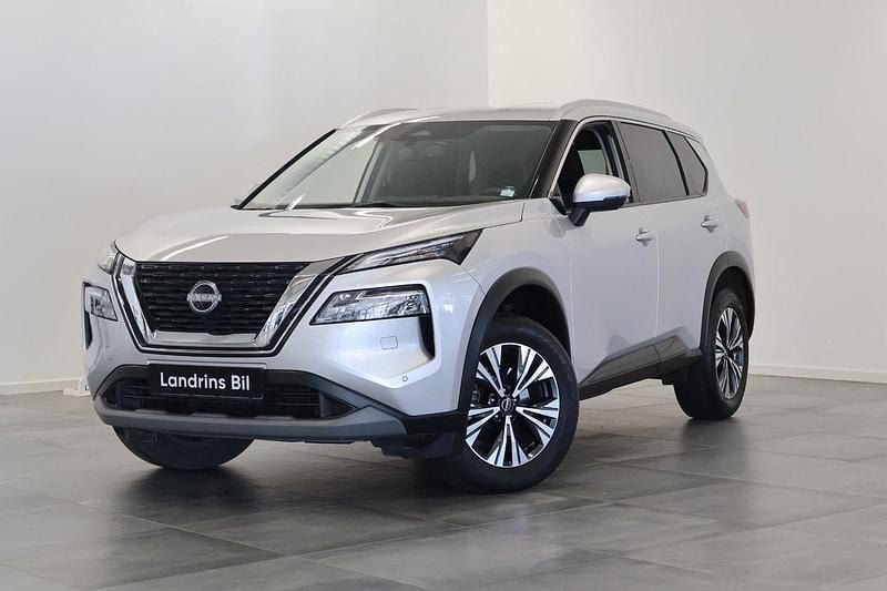 Silver Begagnad 2022 Nissan X-Trail SUV | 319 900 kr (Lite dyr) - Bild 1/4