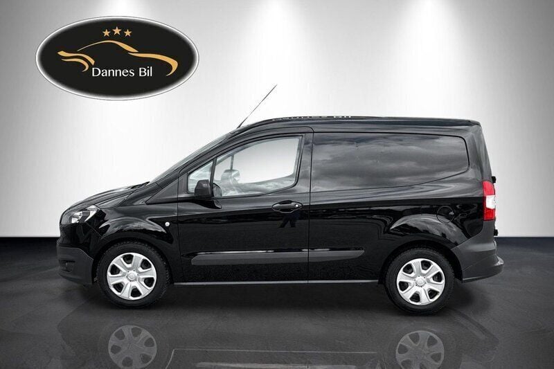 Svart Begagnad 2017 Ford Transit Van | 69 999 kr (Superpris) - Bild 1/4