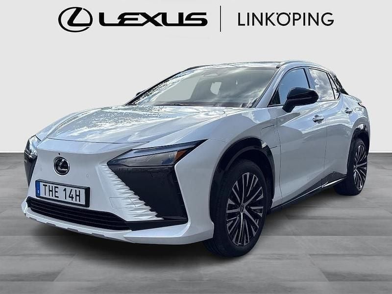 Vit Begagnad 2023 Lexus RZ 450e Luxury Line SUV | 529 000 kr - Bild 1/4
