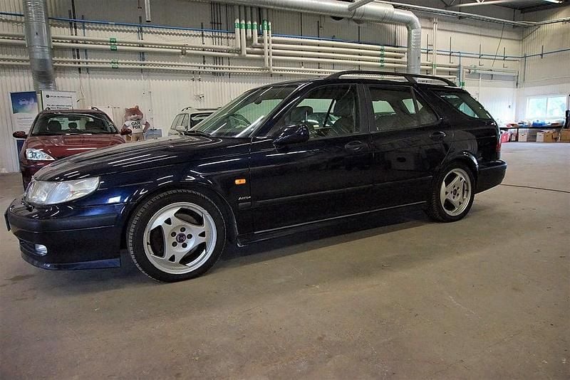 Begagnad Saab 9-5 Aero 230 HK (169 kW) 2000 Blå Kombi