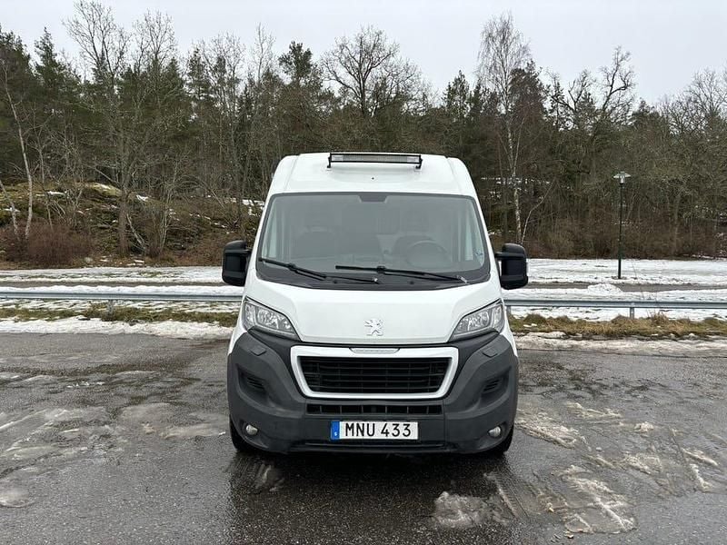 Begagnad Peugeot Boxer 150 HK (110 kW) 2014 Van