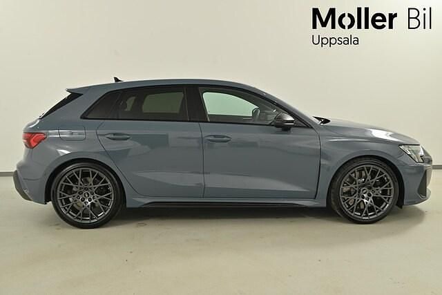 Ny Audi RS3 Sportback 400 HK (294 kW) 2025 Grå Halvkombi