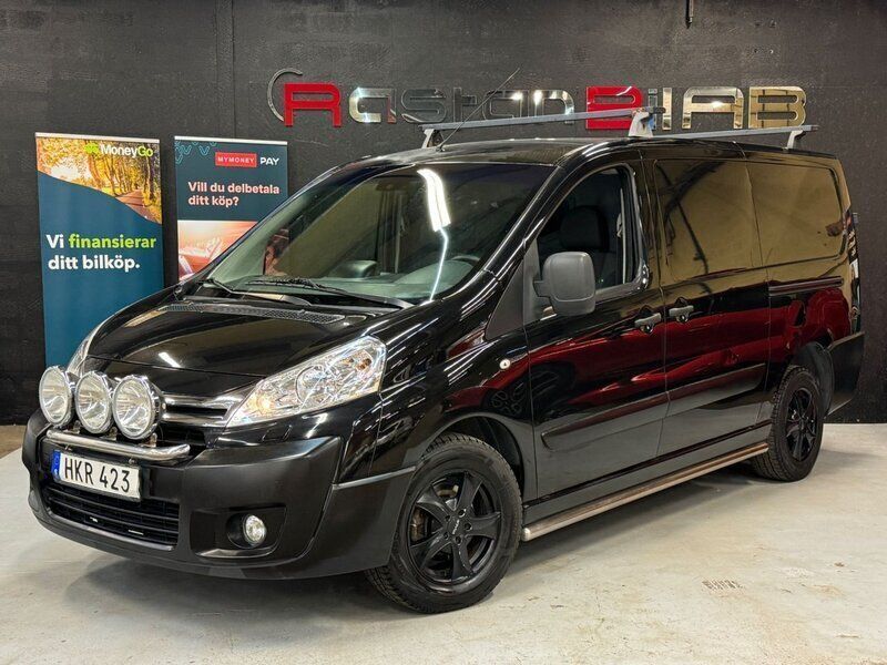 Svart Begagnad 2015 Citroën Jumpy Minibuss | 85 000 kr (Dyr) - Bild 1/4