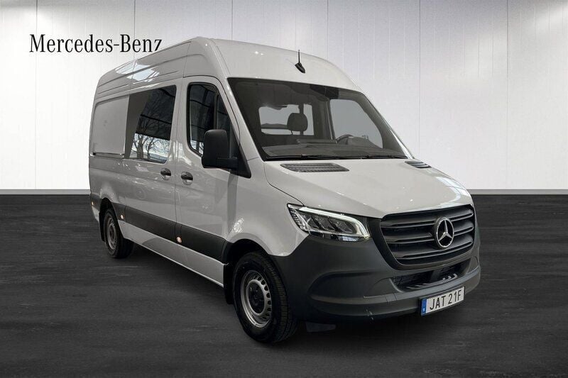 Vit Begagnad 2024 Mercedes Sprinter Van | 724 875 kr - Bild 1/4