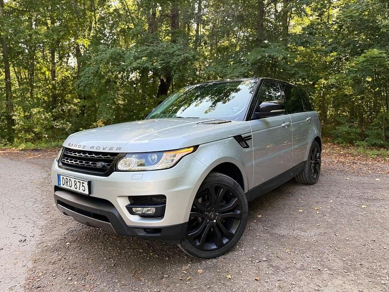 Grå Begagnad 2016 Land Rover Range Rover Sport SUV | 299 900 kr (Bra pris) - Bild 1/4