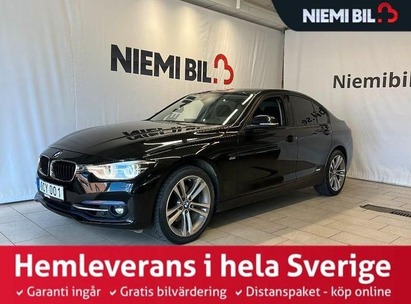 Svart Begagnad 2017 BMW 330 Sport Line Sedan | 239 800 kr (Marknadspris) - Bild 1/4