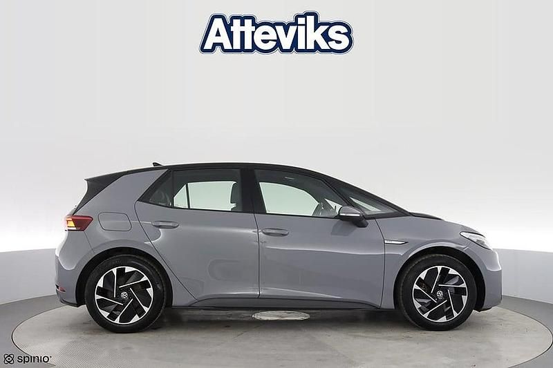 Begagnad VW ID.3 Pro Performance 150 kW (204 HK) 2022 Grå Halvkombi