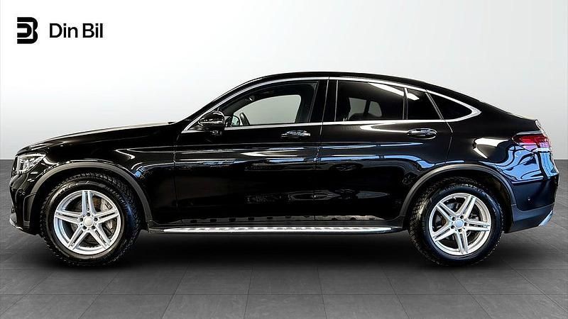 Begagnad Mercedes GLC300 245 HK (180 kW) 2019 Svart Sportkupé