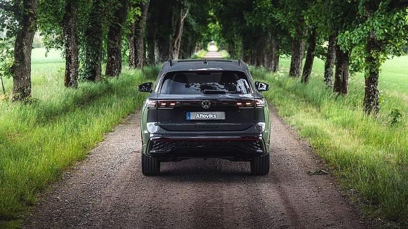 Ny VW Tiguan Edition 275 HK (202 kW) 2025 SUV