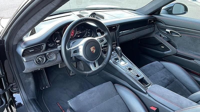 Begagnad Porsche 911 430 HK (316 kW) 2015 Svart Sportkupé