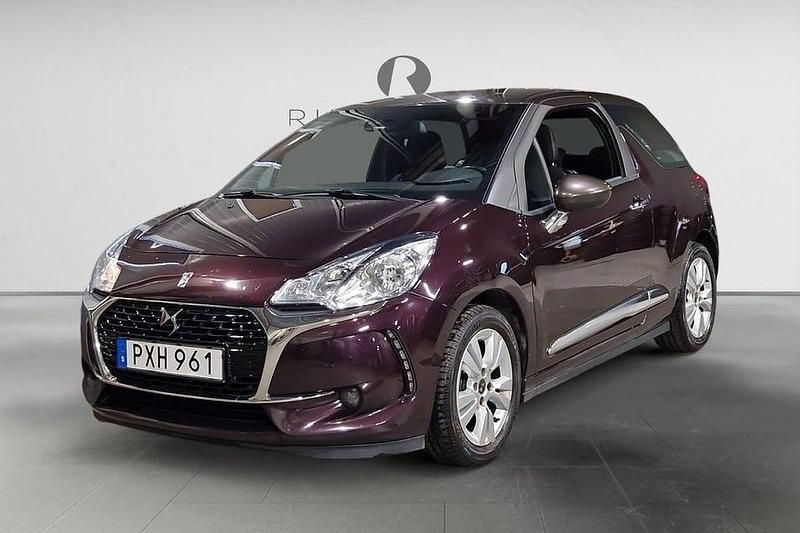 Flerfärgad Begagnad 2016 DS Automobiles DS3 So Chic Halvkombi | 74 900 kr - Bild 1/3