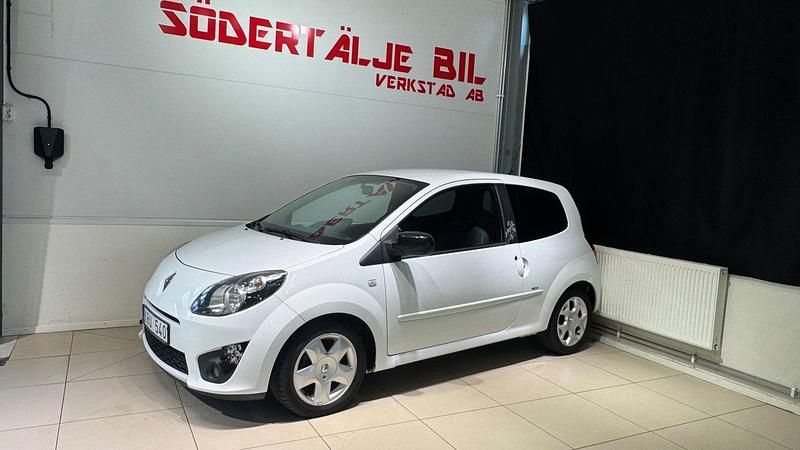 Vit Begagnad 2010 Renault Twingo Halvkombi | 29 900 kr (Marknadspris) - Bild 1/4