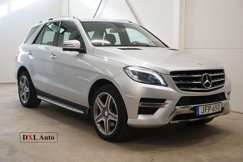 Silver Begagnad 2014 Mercedes ML350 AMG line SUV | 239 900 kr (Marknadspris) - Bild 1/4