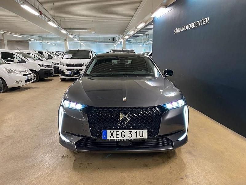 Begagnad DS Automobiles DS4 224 HK (164 kW) 2022 Grå Halvkombi