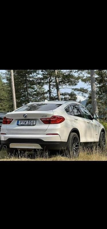 Vit Begagnad 2015 BMW X4 SUV | 190 000 kr (Bra pris) - Bild 1/1