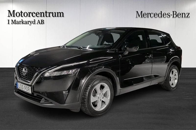 Svart Begagnad 2022 Nissan Qashqai SUV | 219 000 kr (Marknadspris) - Bild 1/4