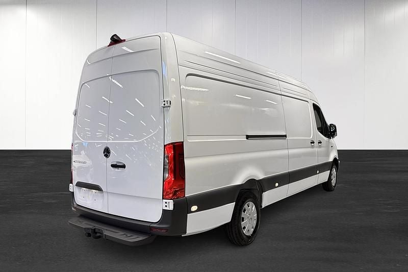Ny Mercedes E-Sprinter 110 kW (150 HK) 2025 Vit Van