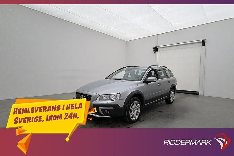 Silver Begagnad 2015 Volvo XC70 Standard Kombi | 209 800 kr (Marknadspris) - Bild 1/3