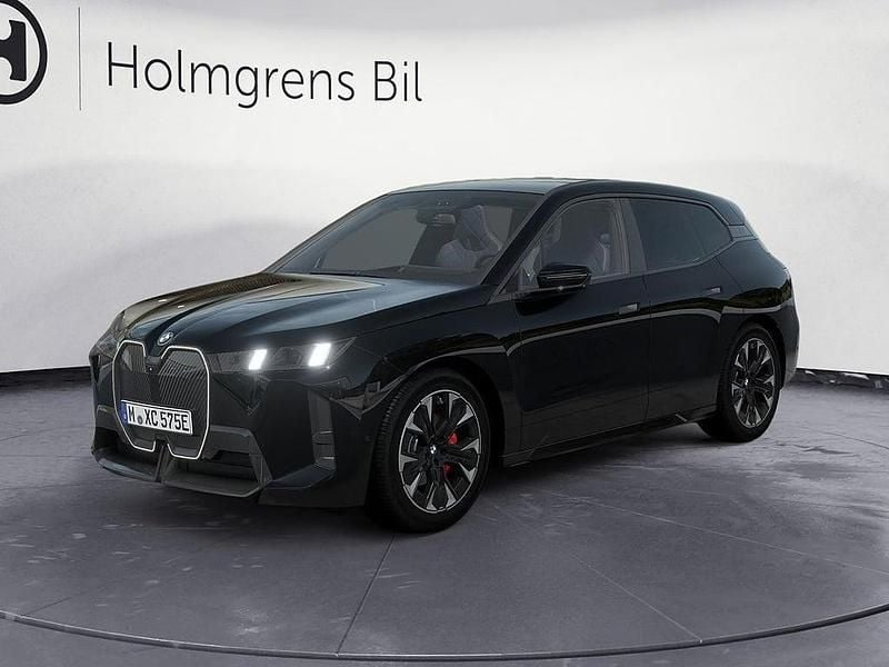 Begagnad BMW iX Comfort Edition 400 kW (544 HK) 2025 Svart SUV