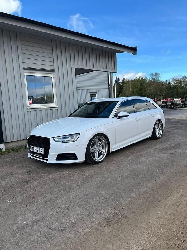 Begagnad Audi A4 190 HK (139 kW) 2016 Kombi