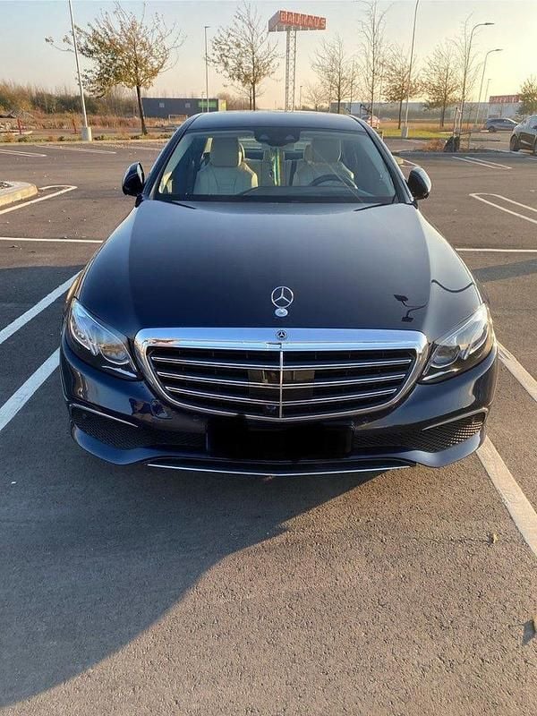 Begagnad 2018 Mercedes E200 Sedan | 295 000 kr (Bra pris) - Bild 1/4