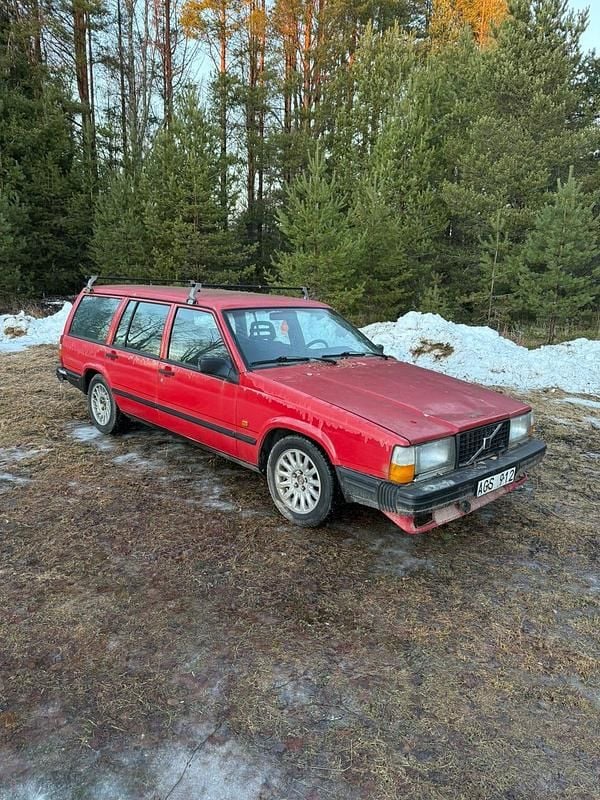 Begagnad 1988 Volvo 740 Kombi | 18 000 kr - Bild 1/4