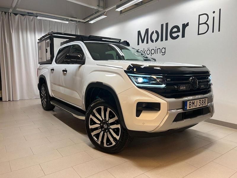 Vit Ny 2024 VW Amarok Aventura Pickup | 1 199 000 kr - Bild 1/4