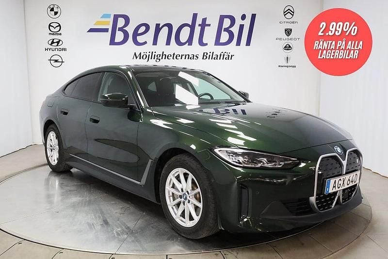Begagnad BMW i4 250 kW (340 HK) 2022 Grön Sedan