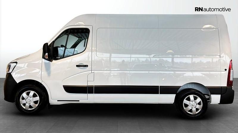 Begagnad Renault Master 150 HK (110 kW) 2024 Vit Minibuss