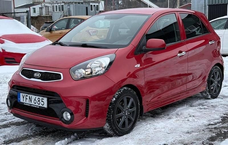 Begagnad Kia Picanto 86 HK (63 kW) 2017 Röd Halvkombi