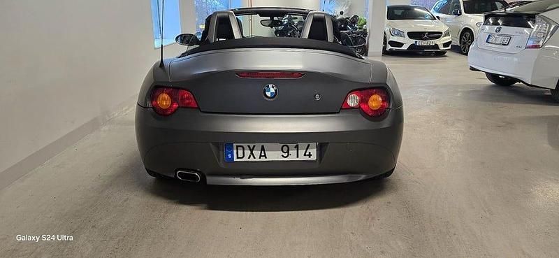 Begagnad BMW Z4 192 HK (141 kW) 2003 Silver Cab