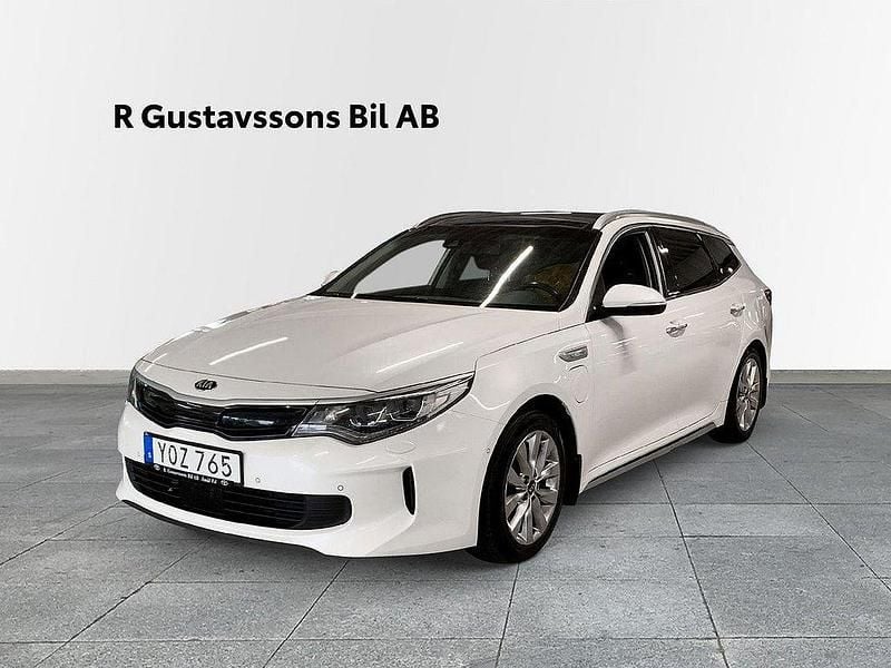 Vit Begagnad 2017 Kia Optima Hybrid Advance Sedan | 169 900 kr (Marknadspris) - Bild 1/4