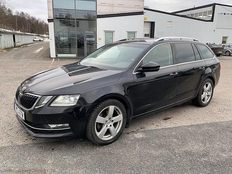 Begagnad Skoda Octavia G-TEC 131 HK (96 kW) 2019 Svart Kombi