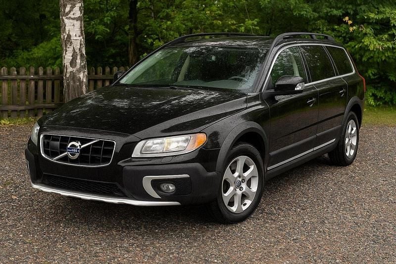Svart Begagnad 2016 Volvo XC70 Standard SUV | 239 000 kr (Marknadspris) - Bild 1/2