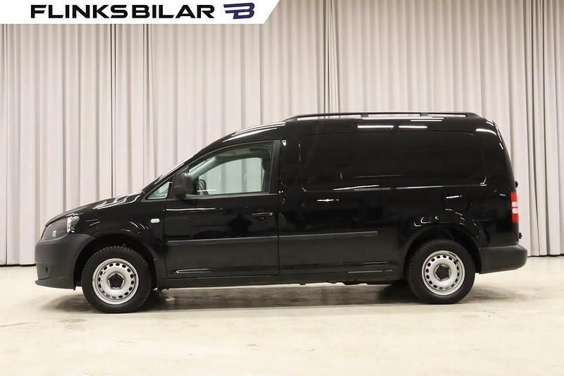 Svart Begagnad 2015 VW Caddy Maxi Minibuss | 49 900 kr (Superpris) - Bild 1/4