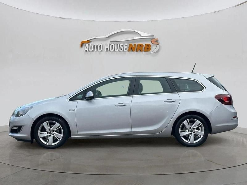 Grå Begagnad 2013 Opel Astra Sport Kombi | 46 500 kr (Lite dyr) - Bild 1/4