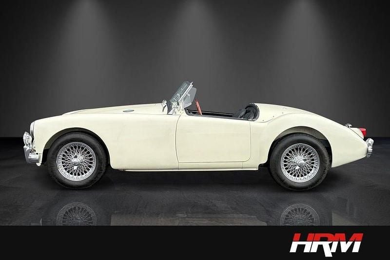 Begagnad MG MGA 73 HK (53 kW) 1959 Vit Cab
