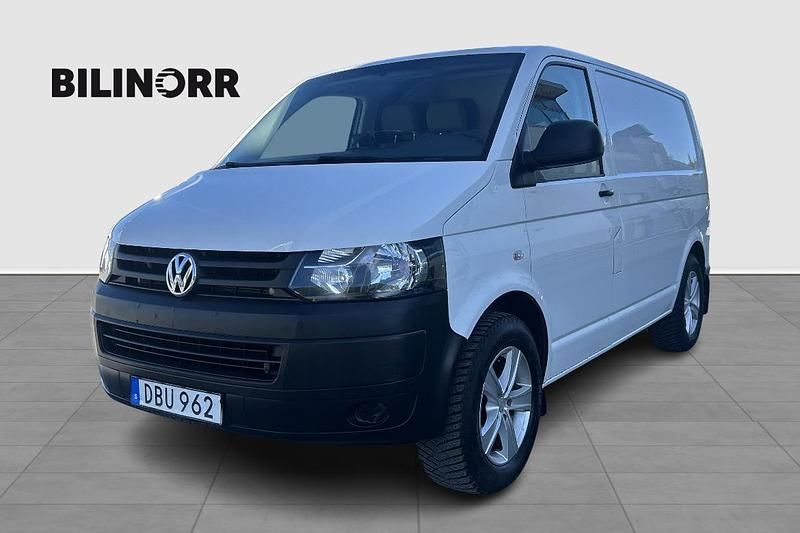 Vit Begagnad 2014 VW Transporter Van | 109 900 kr - Bild 1/4