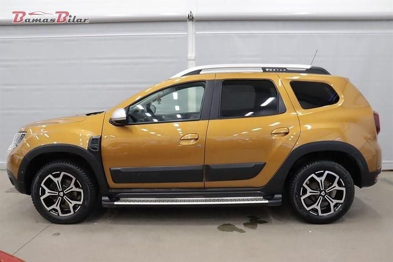 Begagnad Dacia Duster 125 HK (91 kW) 2018 Gul SUV