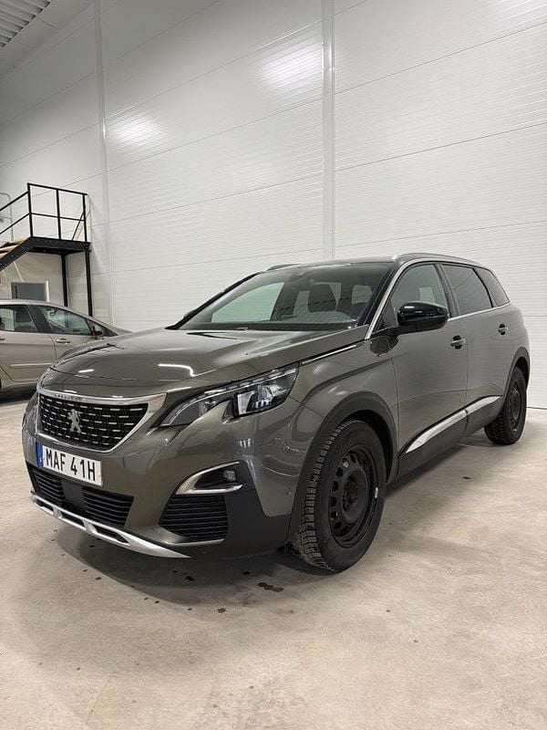 Begagnad Peugeot 5008 GT-line 131 HK (96 kW) 2020 Grå SUV