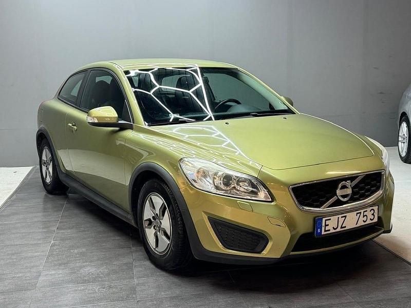 Begagnad Volvo C30 Kinetic 116 HK (85 kW) 2011 Grön Halvkombi