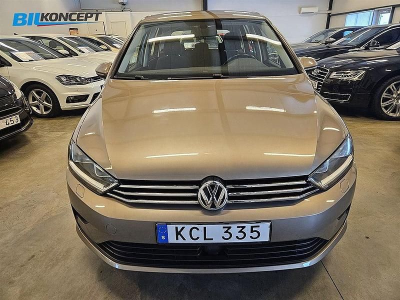 Begagnad VW Golf VII 110 HK (80 kW) 2015 Brun metallic Halvkombi