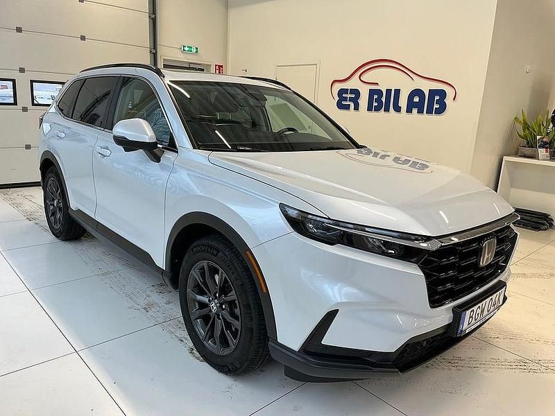 Begagnad Honda CR-V 186 HK (136 kW) 2024 Silver SUV