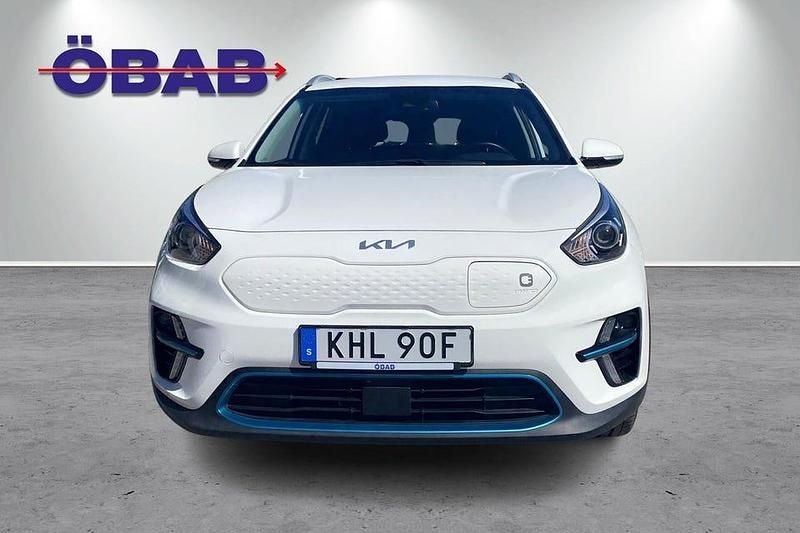 Begagnad Kia e-Niro Advance 150 kW (204 HK) 2021 Vit SUV
