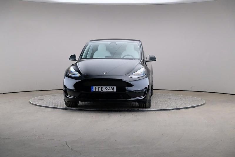 Begagnad Tesla Model Y Performance 392 kW (534 HK) 2022 Svart SUV