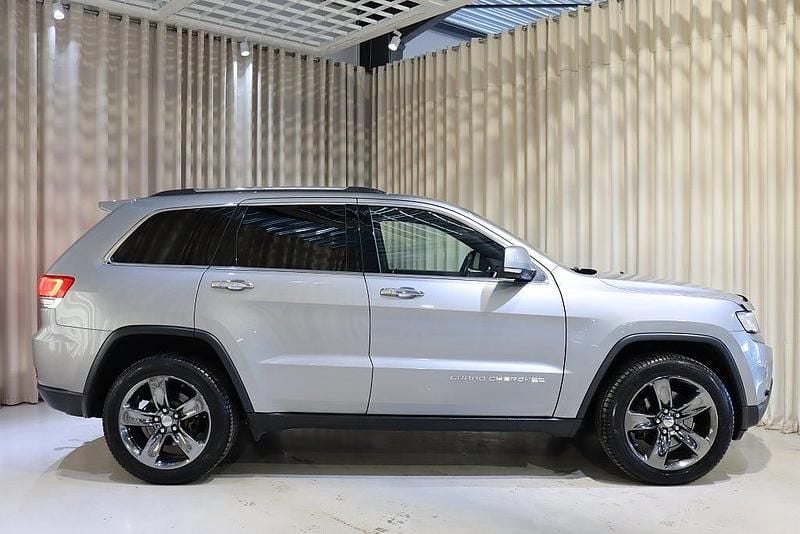 Begagnad Jeep Grand Cherokee 250 HK (183 kW) 2015 Grå SUV