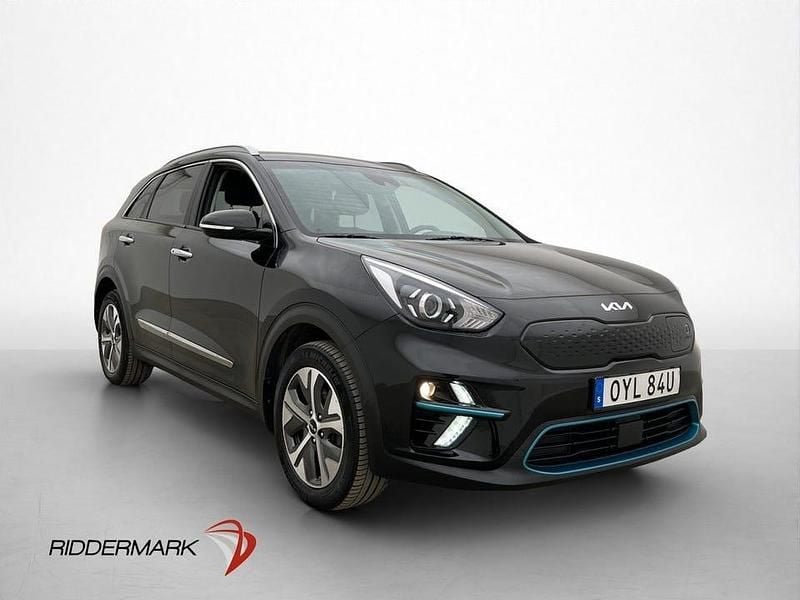 Begagnad Kia e-Niro Advance 150 kW (204 HK) 2021 Svart SUV