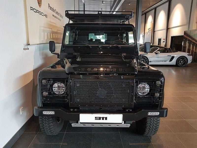 Begagnad Land Rover Defender 123 HK (90 kW) 2015 Mörkgrön (svart) SUV