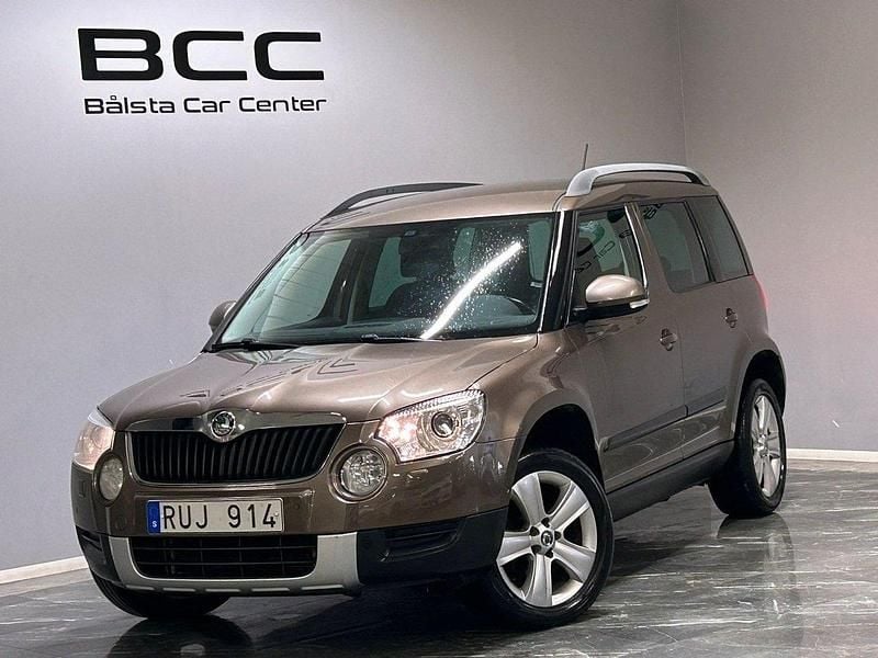 Mörkbrun Begagnad 2010 Skoda Yeti Experience SUV | 79 900 kr (Marknadspris) - Bild 1/3
