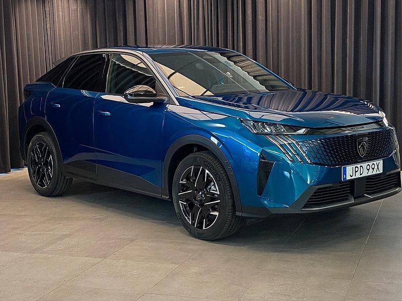 Blå Ny 2024 Peugeot 3008 Allure SUV | 369 500 kr (Marknadspris) - Bild 1/4